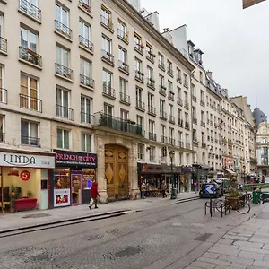 Hsh Saint-sauveur Luxury 8p-3br , Paris France